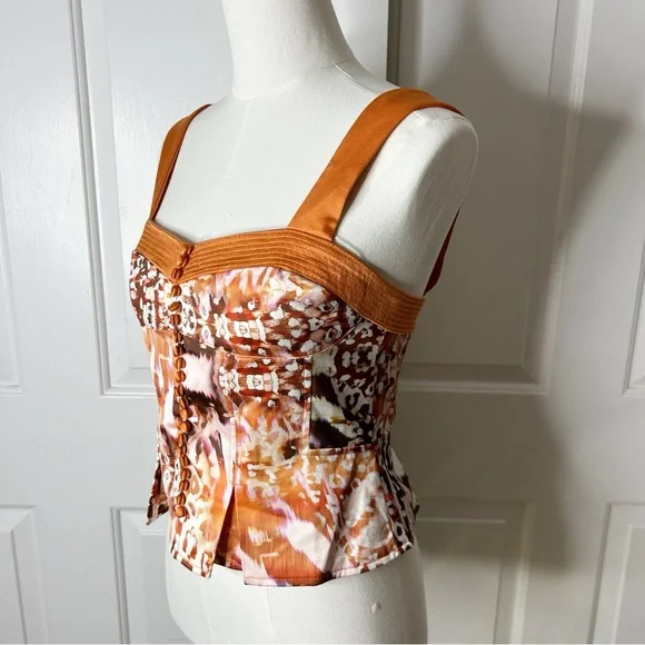 KAREN MILLEN Topstitch Animal Top (size 6) - Picture 6 of 9